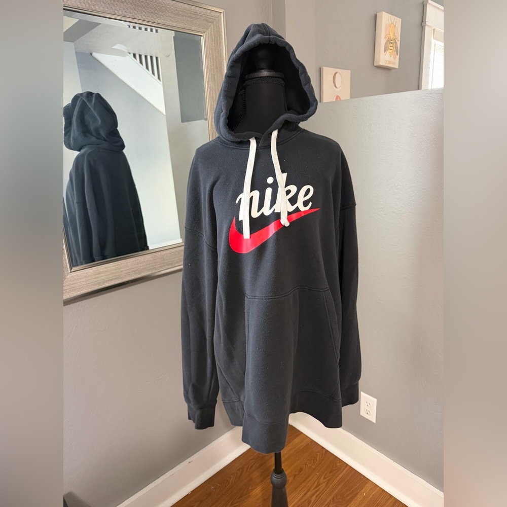 Nike Sportswear Heritage graphic pullover hoodie black size XL. - Picture 2 of 7